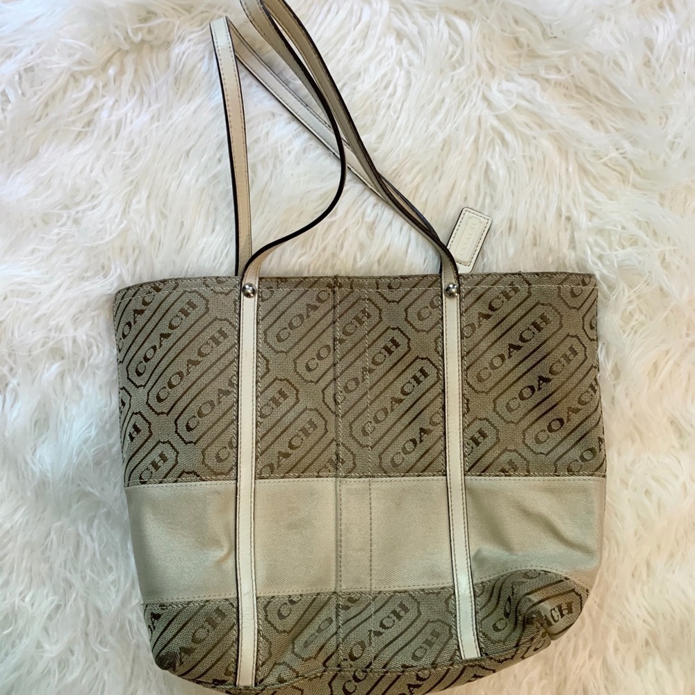Coach Purse - Picture 2 of 4